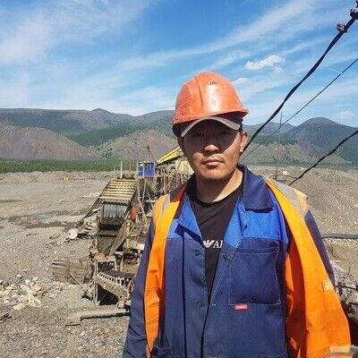 Работа усть нере. Сопки усть-неры. Работа усть нере. П. Поселок усть нера.